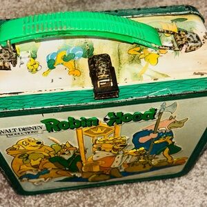 1973 Walt Disney Robin Hood Metal Lunchbox - Green Trim